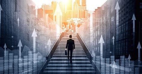 GCC leaders prioritise talent development, AI in Compensation Planning ...