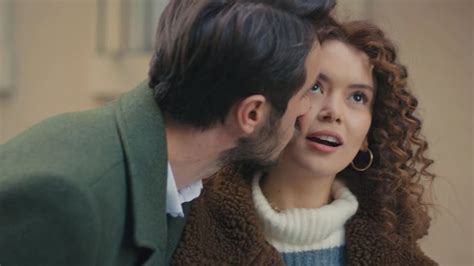La forza di una donna, trame turche: Emre si interessa a Sirin, Ceyda è ...