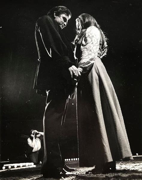 Johnny Cash Proposes Marriage To June Carter - Johnny Cash Official Site