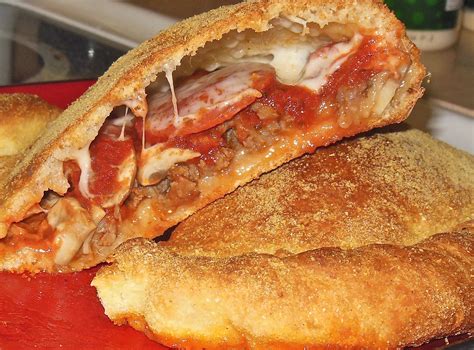 Easy Homemade Calzones | Recipe | Recipes, Cooking recipes, Italian recipes