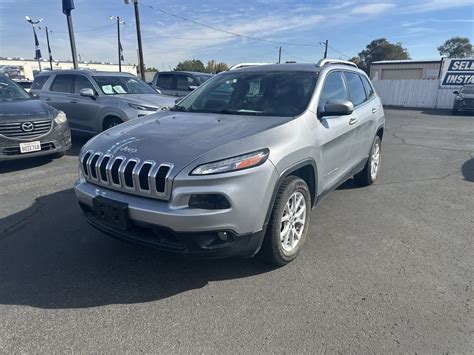 Oil Change 2017 Jeep Cherokee Latitude at Samantha Sternberg blog