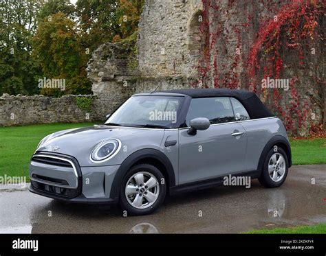 2022 Mini Cooper Convertible Stock Photo - Alamy