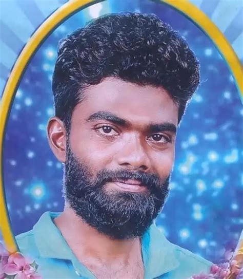 ഓട്ടോ റിക്ഷ മറിഞ്ഞ് ഡ്രൈവർ മരിച്ചു