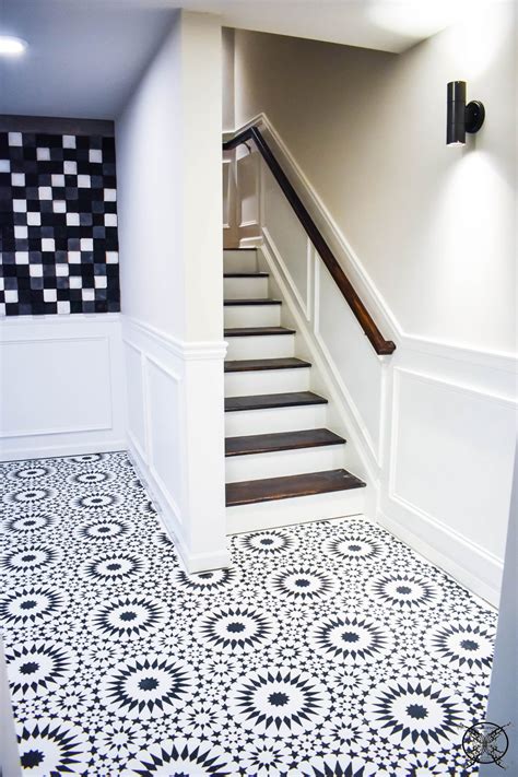 Stenciling a Hallway Floor – JENRON DESIGNS