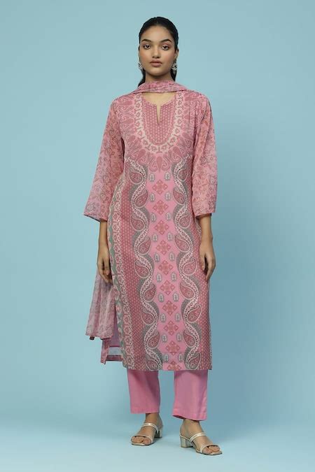 Buy Pink Recycle Chiffon Printed Paisley Notched Ersheen Kurta Pant Set ...