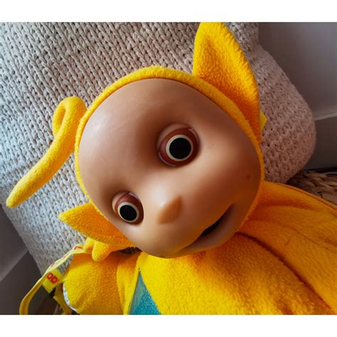 Plüsch-Range-Pyjama Laa-Laa TOMY Teletubbies Gelb 1996 Von, 47% OFF