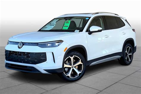 New 2025 Volkswagen Tiguan SE Sport Utility in Panama City #SM068147 ...