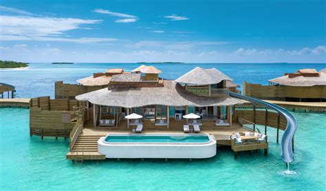 The Top 15 Luxury Resorts in the Maldives for the Perfect Vacation