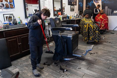 Home | A Cut Above the Rest Barbershop