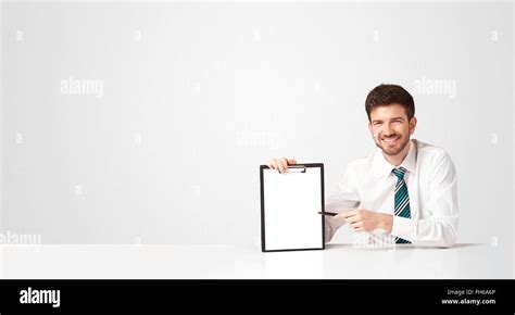 Business Man White Background 的图像结果