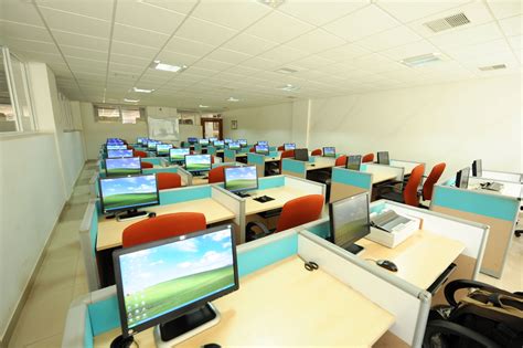 Labratory Computer 的图像结果