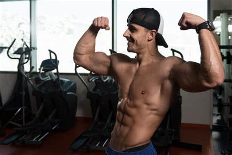 Bodybuilding Flexing 的图像结果