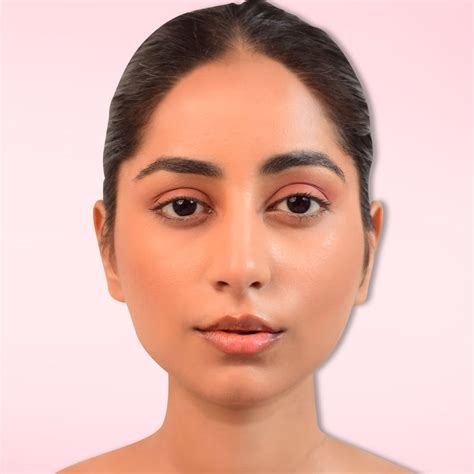 Glamveda High Shine Serum Infused Lip Gloss | Transparent Lip Gloss ...