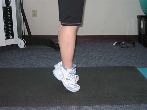 10 Shin Splint Exercises to Reduce Pain