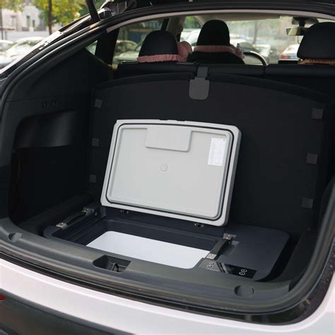 How choosing a car refrigerator for your Tesla sub trunk? – Teslafridge.com