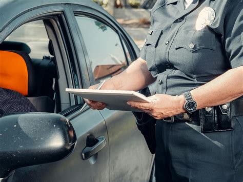 What Happens if My Driver's License Expires in Illinois?