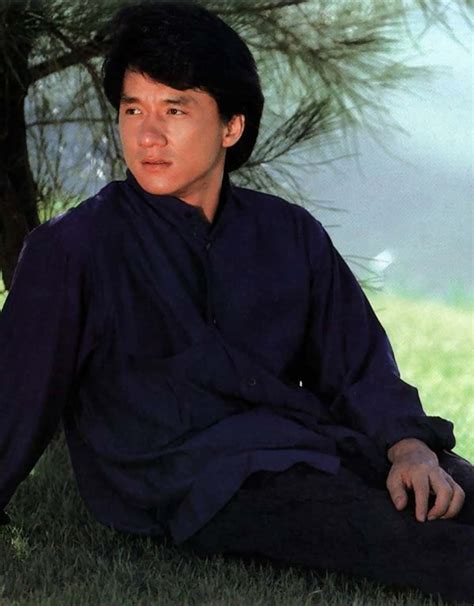 30 Photos of Jackie Chan When He Was Young