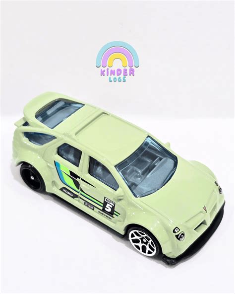 Hot Wheels Pontiac Aztek Custom - Light Green (Uncarded) - Buy At ...