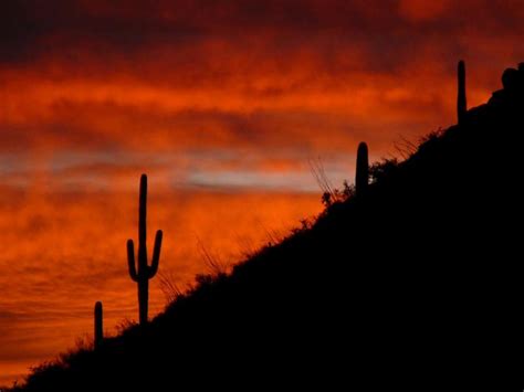 Gates Pass Sunrise: Tucson, Arizona