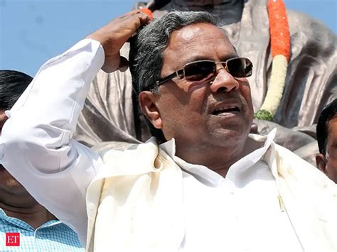 Siddaramaiah: Karnataka: Siddaramaiah rakes up 2002 riots to target PM ...