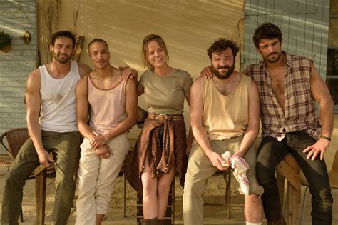 Escort Boys : Photo Guillaume Labbé, Corentin Fila, Marysole Fertard ...