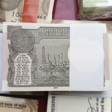 Most Valuable Rare One Rupee 2019 Bundle 100 Note Packet Serial Wise N ...