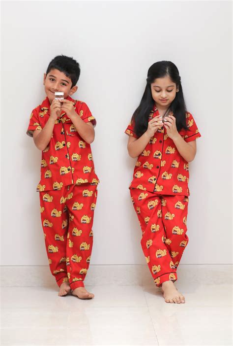 Nutella Notched Collar Full Set – House of Dreams