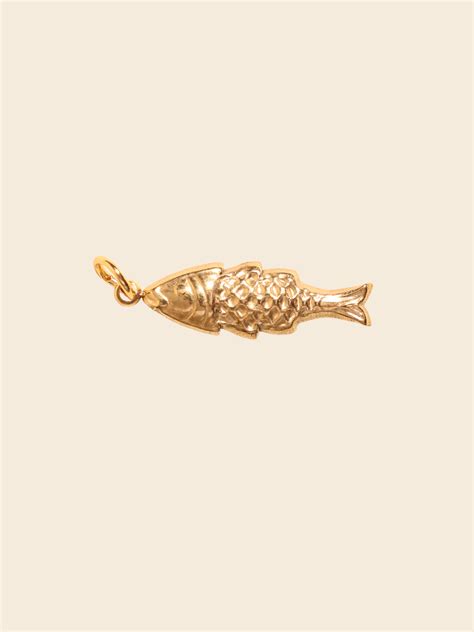 Golden Koi Charm – Label Dunne