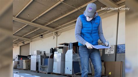 Volunteers needed to help distribute PPE from Sac warehouse | abc10.com