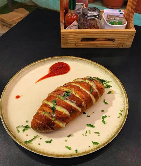 This Kakery Is All About Fresh & Delicious Quick Bites & Desserts! | LBB