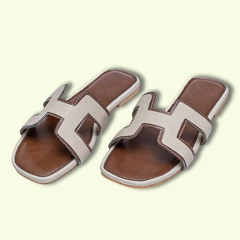 10 Dupes To The Hermes Oran Sandals | LBB