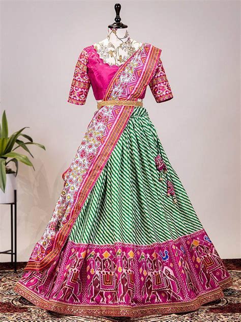 ⚡️Buy Alluring Green Patola Chinon Marriage Wear Lehenga Choli Online ...
