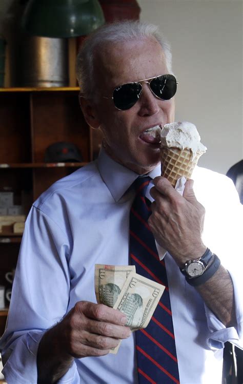 Vice President Joe Biden Eats Ice Cream Campaigning in Portland: Photos ...