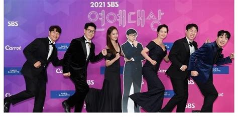 2020年SBS演技大赏：《顶楼》成最大赢家，李敏镐一雪前耻_金师傅