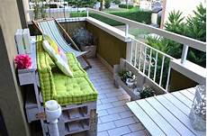 divanetto fai da te pallet idee economiche fai da te per arredare la casa divanetto fai da te pallet idee economiche fai da te per arredare la casa