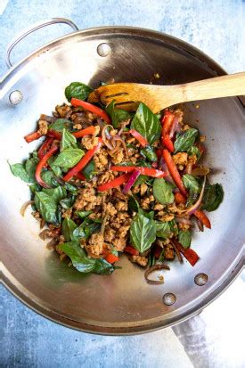 https://www.lemonblossoms.com/wp-content/uploads/2019/04/Thai-Basil-Chicken-11-275x413.jpg