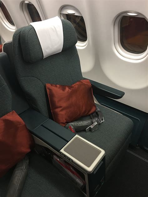 CX A330-300 Business Class 的图像结果