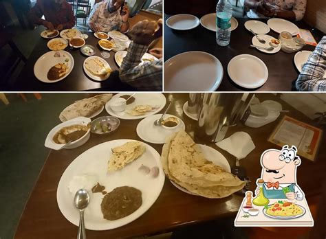 Hotel Marathi Khasiyat (Akkha Masur Specialist), Kolhapur - Restaurant ...