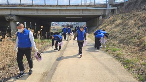 [Photo] Samsung Employees Around the World Participate in Water ...