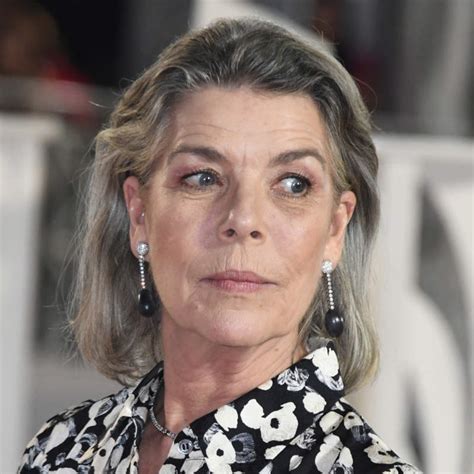 Carolina de Mónaco derrocha estilo con el vestido camisero de 1.000 ...