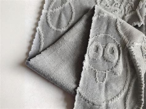 Rayon vs Polyester: Fabric Comparison Guide