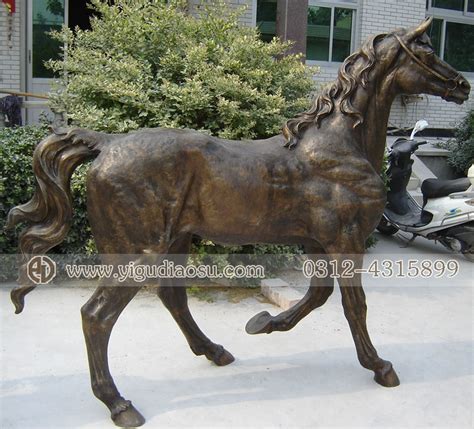 镜面不锈钢马雕塑、大堂金属抽象八骏马雕塑摆件英姿飒爽 - 知乎