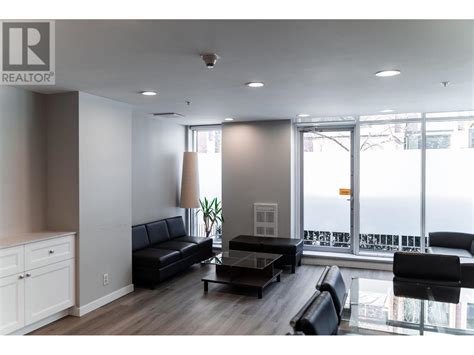 1005 550 TAYLOR STREET, Vancouver, British Columbia - One Percent ...