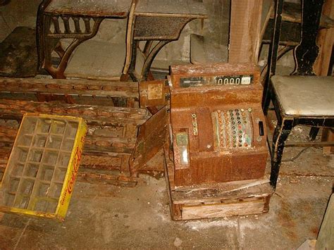 The Subterranean Remains of the Seattle Underground Offer a Tragic ...