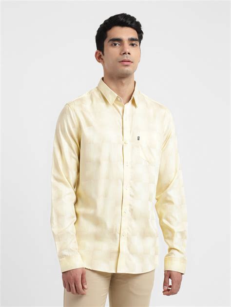 Men's Checkered Spread Collar Shirt Beige – Levis India Store