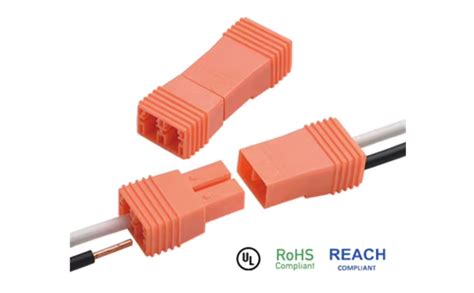 POWER CONNECT Luminaries Disconnect Power Plug (Ballast Connector ...