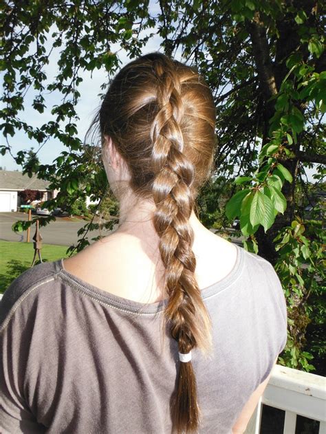 Inside Out French Braid Tutorial 的图像结果