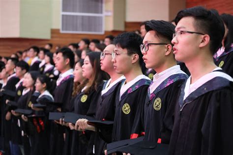 河大民生学院隆重召开2019届学生毕业典礼暨学位授予仪式-大河新闻