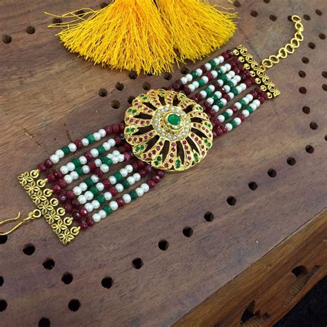 Jadau Bracelet 3947190 – Vijay & Sons