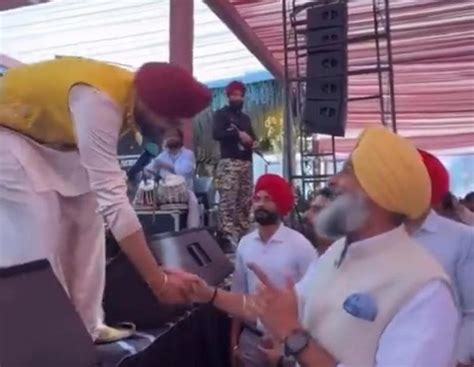 'Teri security withdraw karauni hun': Bikram Majithia's light moment ...
